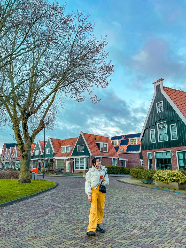 Volendam Village